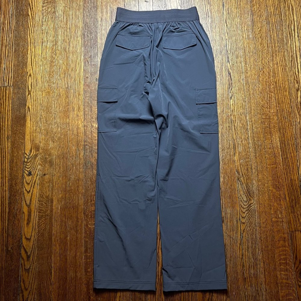 NWT Halara High Waisted Multiple Pockets Wide Leg Casual Cargo Pants Small - Picture 9 of 10
